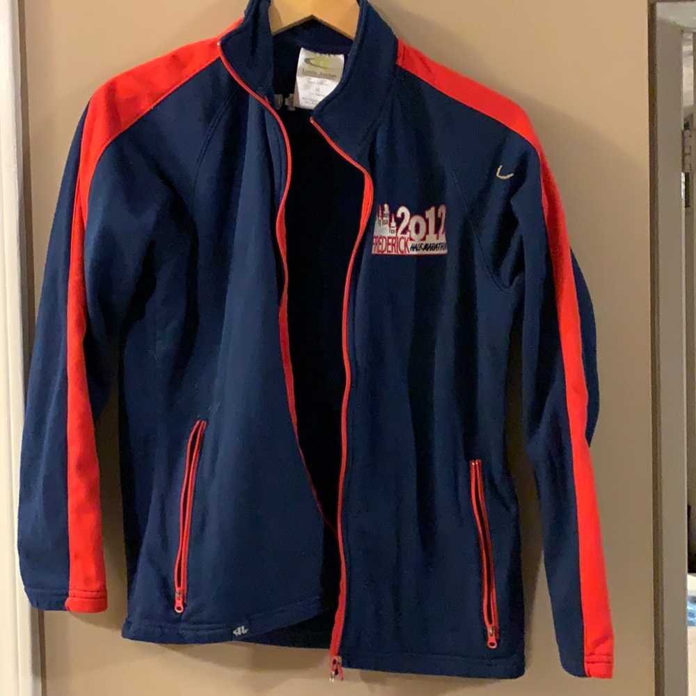 Medium jacket. Frederick MD 1/2 marathon 2012